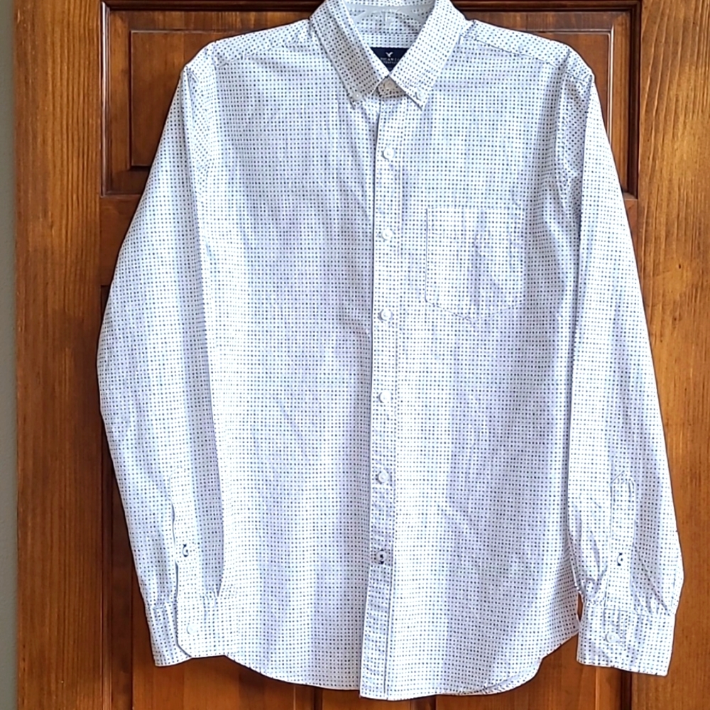 American Eagle Mens long sleeve button-down shirt Sz Med